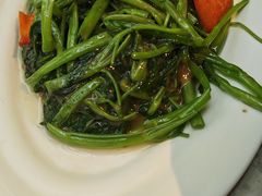 -肥仔文澳门猪骨煲(南京西路店)
