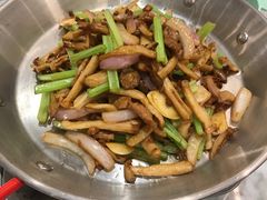 -小菜园新徽菜(宜兴八佰伴店)