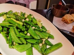 鸡头米炒芦笋-老头儿油爆虾·知味杭州(爱琴海购物中心)
