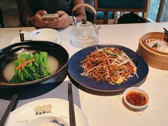 -点都德·毕德寮