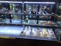 面包甜点陈列柜-红跑车(朝晖店)