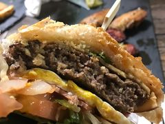 -HIGH FIVE哈福手工汉堡(桂林路店)