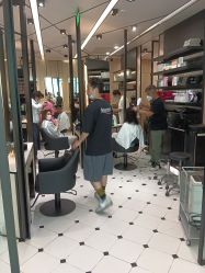 -HAIR CORNER