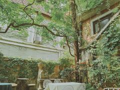 -古董花园(思南路42弄小区店)