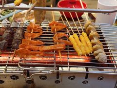 -哈尔滨小酒馆·鲜肉现穿自助烧烤(康新花园店)