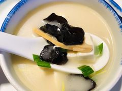 -姜君·千岛湖鱼头馆(浦东大道店)
