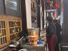 -蔼若春.传承三十年云南菜(金碧公园店)