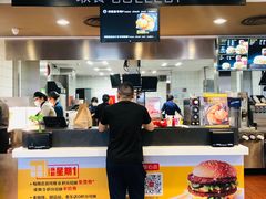 -麦当劳(台州路桥DT店)