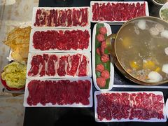 -潮汕三宝鲜牛肉火锅