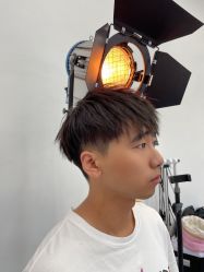 -星座接发烫染美发超市