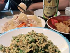 -泉畔人家·老济南经典鲁菜(大明湖店)