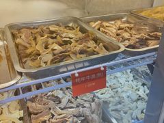 -金鼎雪山牦牛杂火锅(理县总店)