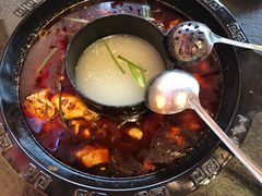 -重庆烧鸡公火锅(簋街店)