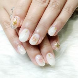 -Love Lady Nail