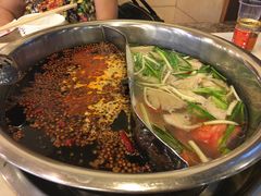 -朱氏胖子烂火锅(洪崖洞店)