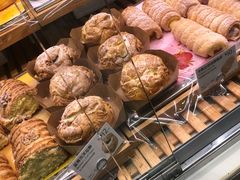 蓝莓泡芙起酥-巴黎贝甜(杨浦宝地店)