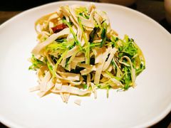 豆苗凉拌豆腐丝-金鸭季·北京烤鸭(深业上城店)