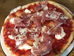 -Pizza Express(机场T1店)