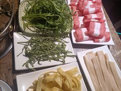 -老蜀铜火锅·酸菜脊骨·麻辣羊蝎子(热闹路店)