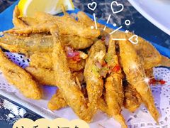 法香小河鱼-千岛蚝高压锅生蚝·人参火锅(白云万达店)