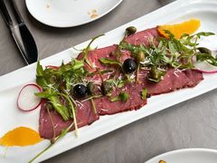 黑胡椒牛肉冷色拉-YUE·6·西式融合餐厅(外滩六号店)