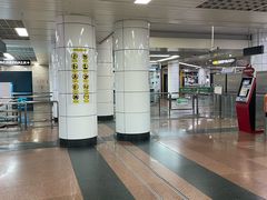-公园前(地铁站)