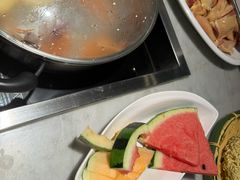 -尚尚仙·酸汤猪手·猪肚鸡火锅(华联万柳购物中心店)