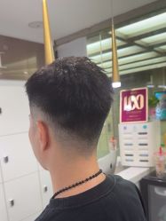 -镁连社·美联社