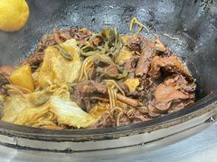 -屯老二农家铁锅炖·行业领军者(梅江店)