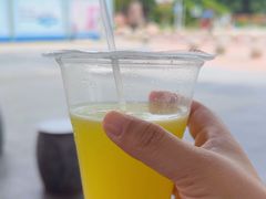 -阿桃甘蔗汁