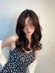 -十六番发型师事务所