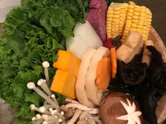 -湊湊火锅·茶憩(打浦桥日月光店)