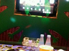 -乐唱氧吧量贩式KTV