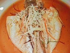 -快乐大桶水养生足浴SPA(前兴路店)