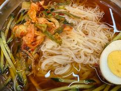 -韩风烤牛肉冷面店