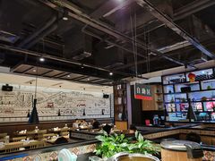 大堂-李子坝梁山鸡(北碚万达五鸡哥店)