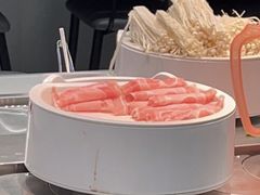 -龍歌自助小火锅(芝罘万达店)