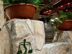 -老牌坊云南鱼豆花火锅(嵩山店)