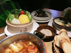 -妮妮酒馆Bistro Nini
