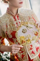 -洋洋婚纱品牌集合店