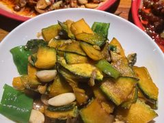 -柴窝堡22号辣子鸡·传承新疆菜