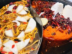 -瓜西西重庆火锅(花溪店)