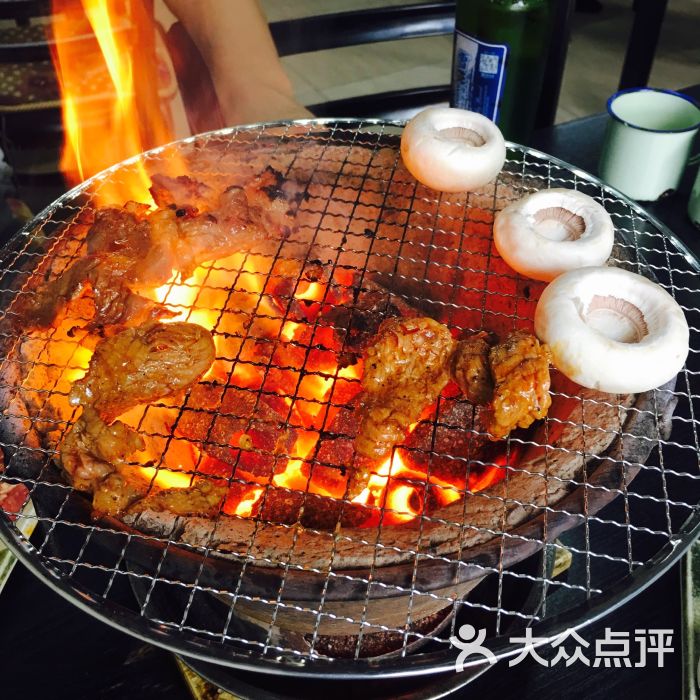 后巷泥炉烤肉图片 - 第1张