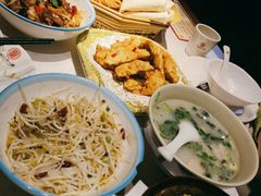 -丁里羊肉小镇(天鹅湖总店)