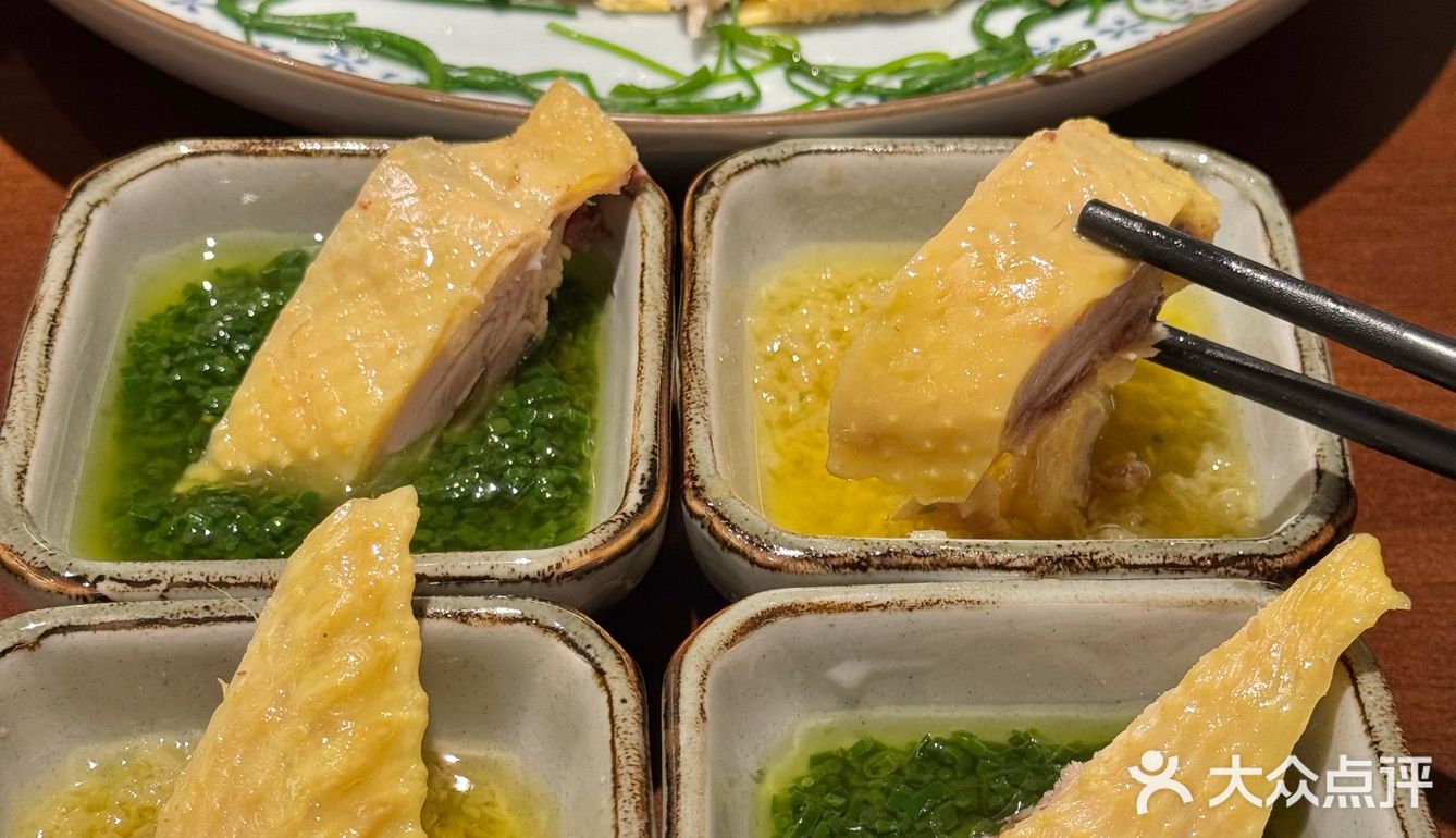 上海也有了!!Labubu馒头铁锅炖…