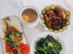 -天鹅到家·保姆月嫂育儿嫂(蔚蓝海岸店)