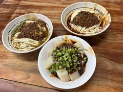 -小谭豆花(西大街店)