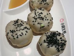 蟹粉生煎-小杨生煎(黄河路美食休闲街店)