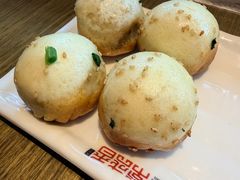 招牌鲜肉生煎-常盛香生煎·酸辣汤.无锡老字号玉兰饼(新生路店)
