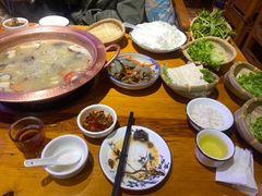 -民食香·腊排骨野生菌美食(木府店)